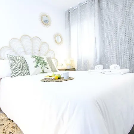 Apartmán Centric, Spacious And Bright *